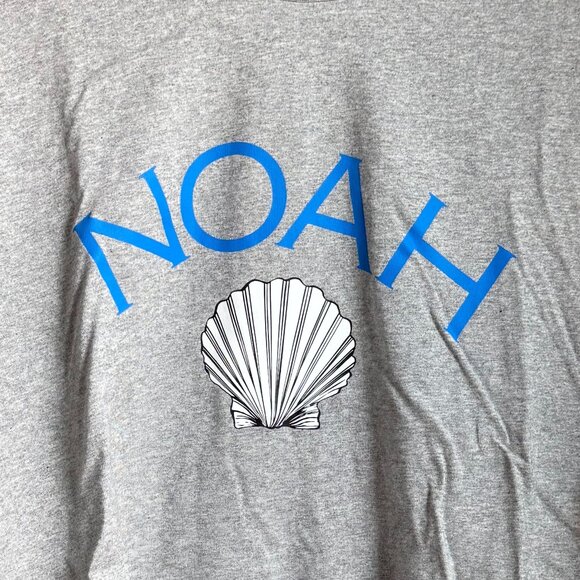 NWT Noah Shell Logo Tee – Grey – Size L - Picture 1 of 4